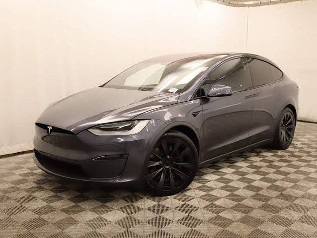 Tesla model x plaid