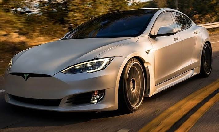 Tesla model s performance